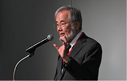 大隅良典氏